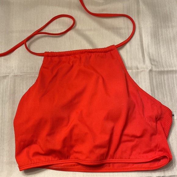 Swim halter top - Picture 4 of 4